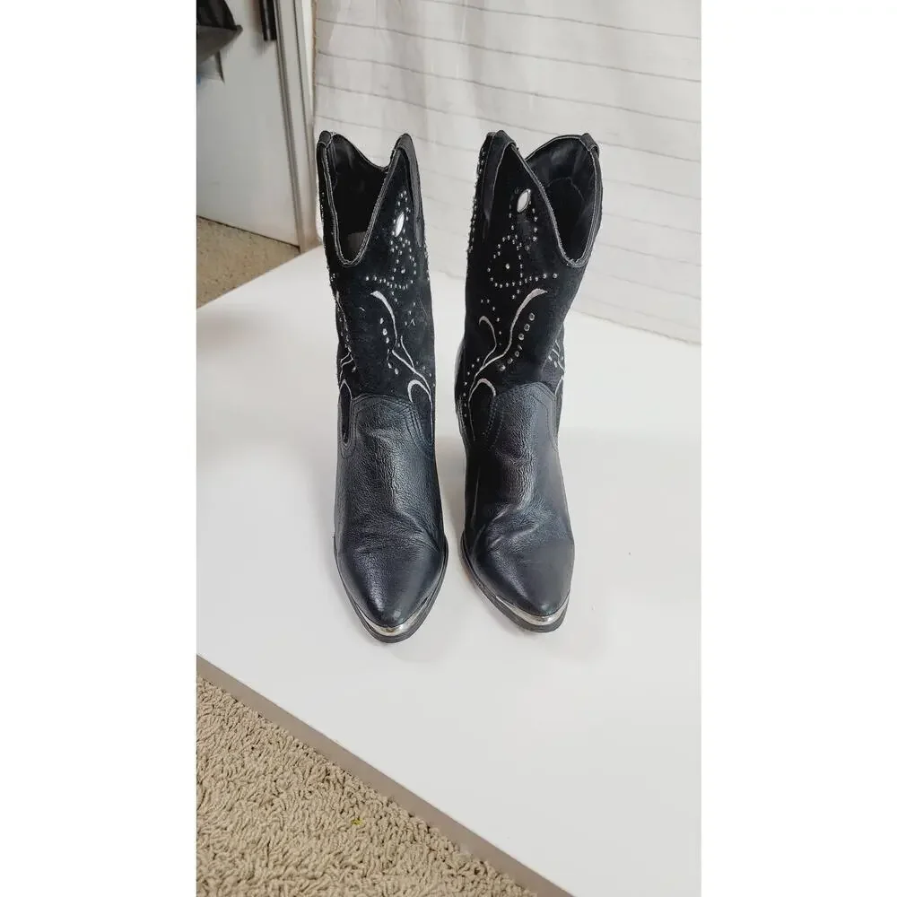 Dingo Ava Studded Western Heeled Boots in Black Suede, sz 10